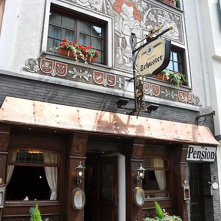 Hotel Gasthof Schuster Und Gaestehaus Рюдесхайм-на-Рейне Экстерьер фото